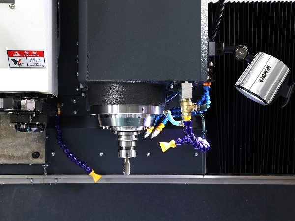 SCH 重型工業(yè)型材加工中心 SCH 重型工業(yè)型材加工中心